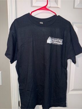 Gildan Black Men's 'Fighting Forward' Short-Sleeve Tee